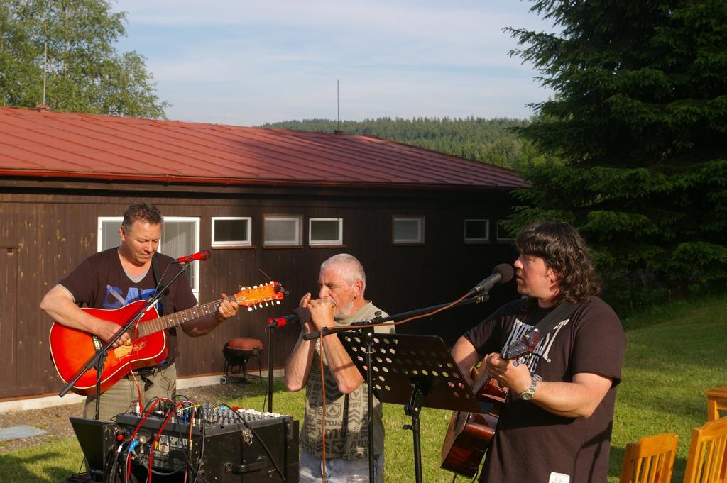 Penzion U Lipna Přední Výtoň Bagian luar foto